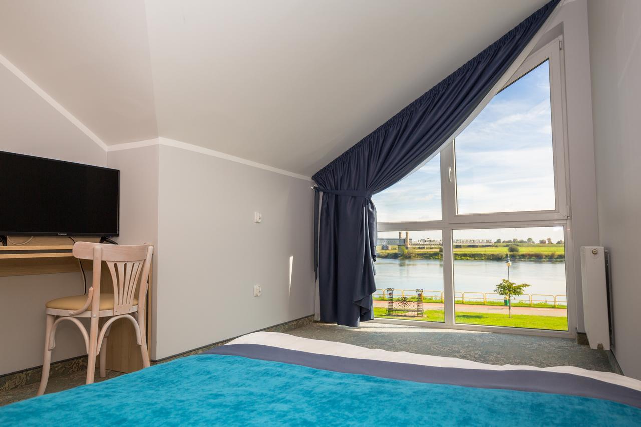 Hotel Vela تكيف المظهر الخارجي الصورة